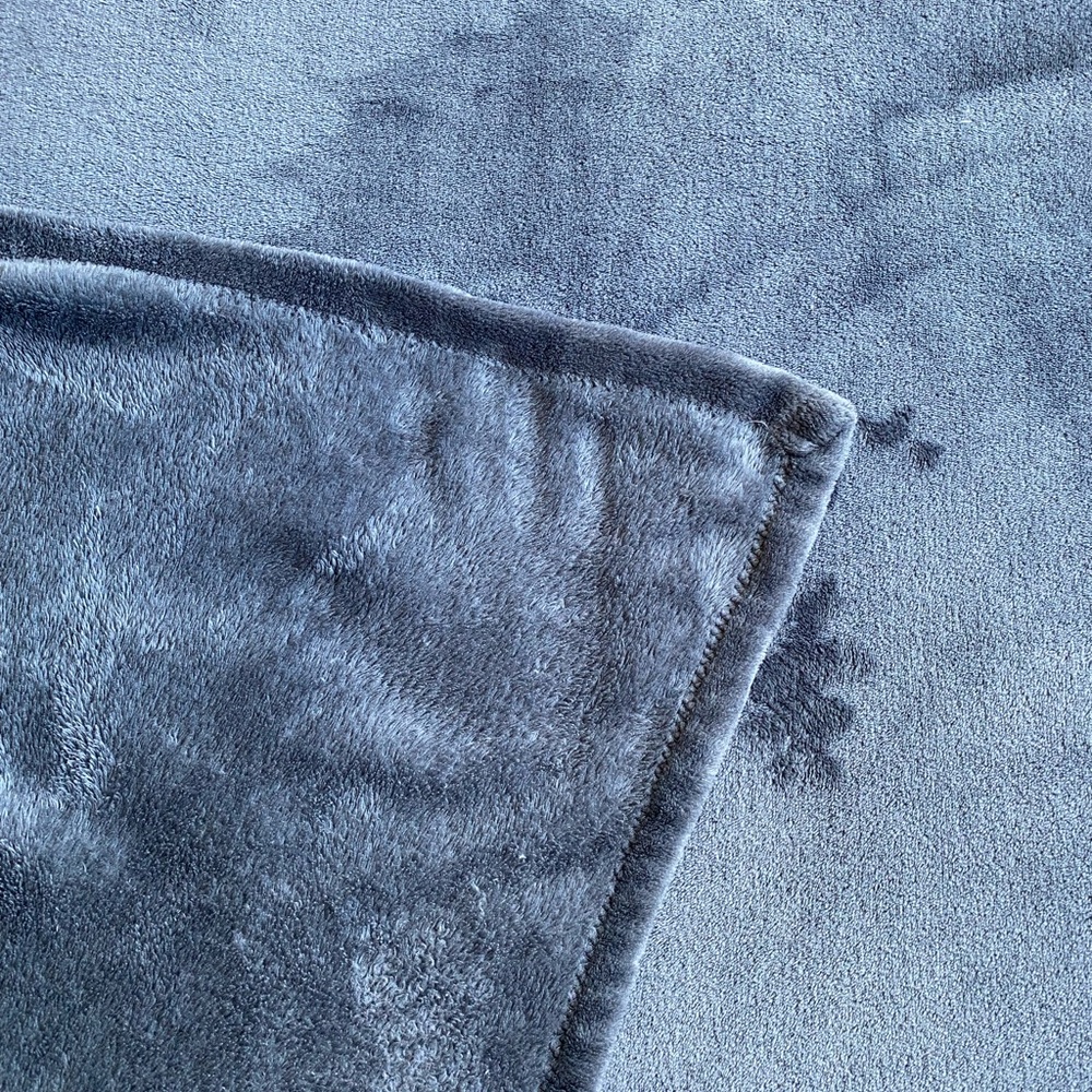 Grey plush lightweight throw blanket